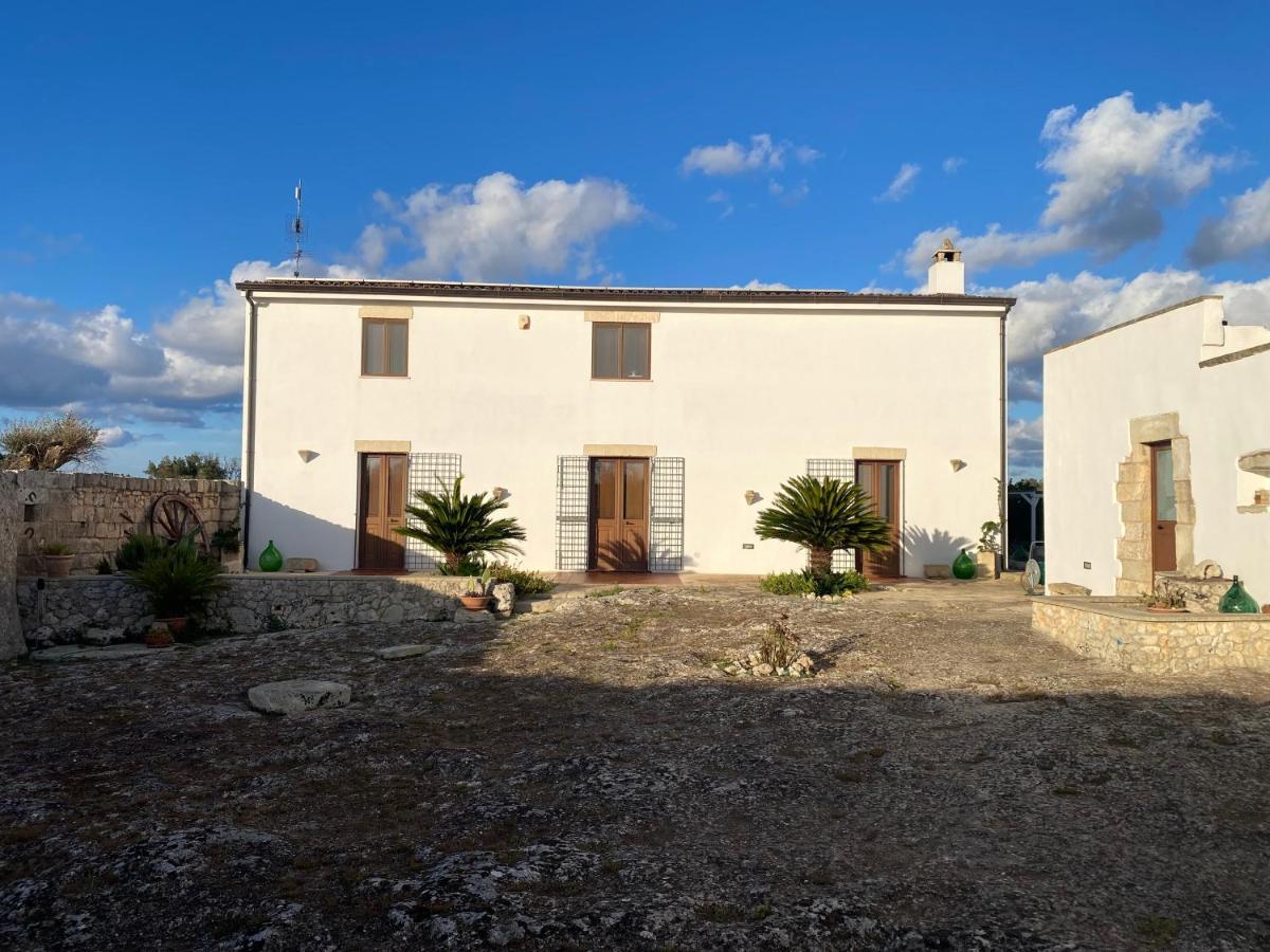 Agriturismo Masseria Saittole การ์ปิญาโน ซาเลนติโน ภายนอก รูปภาพ