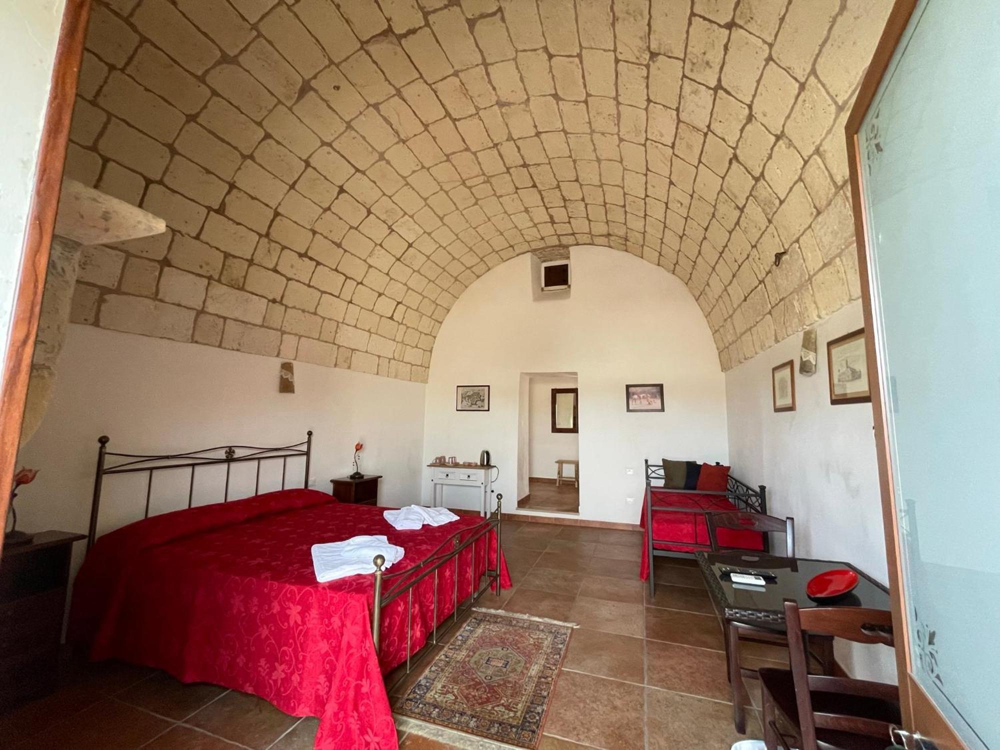 Agriturismo Masseria Saittole การ์ปิญาโน ซาเลนติโน ภายนอก รูปภาพ