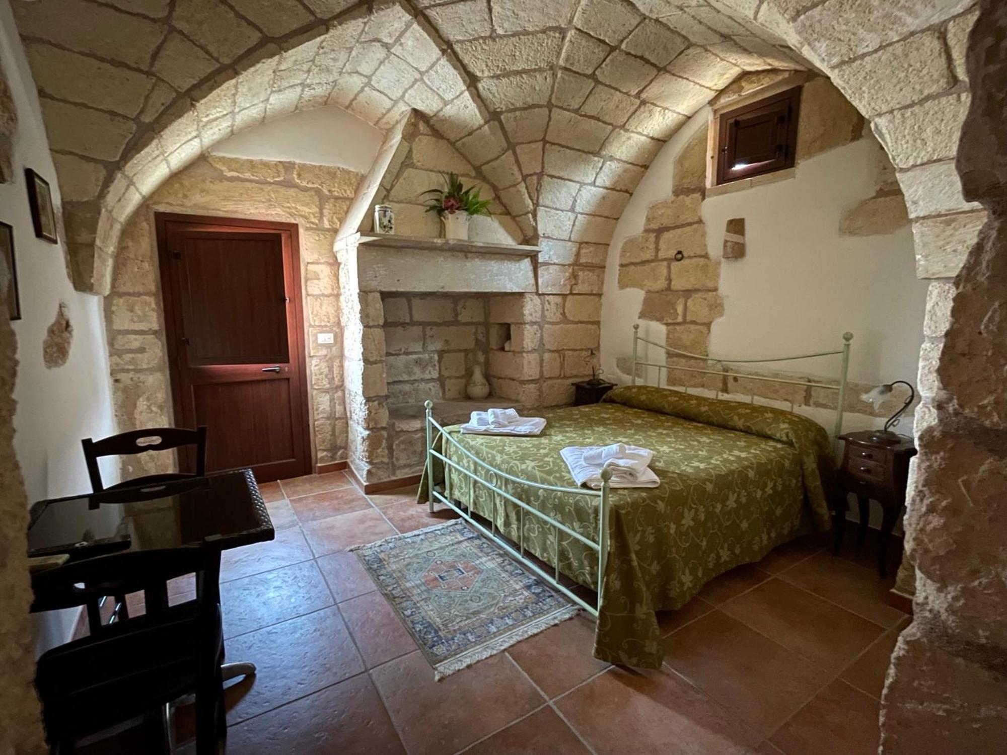 Agriturismo Masseria Saittole การ์ปิญาโน ซาเลนติโน ภายนอก รูปภาพ